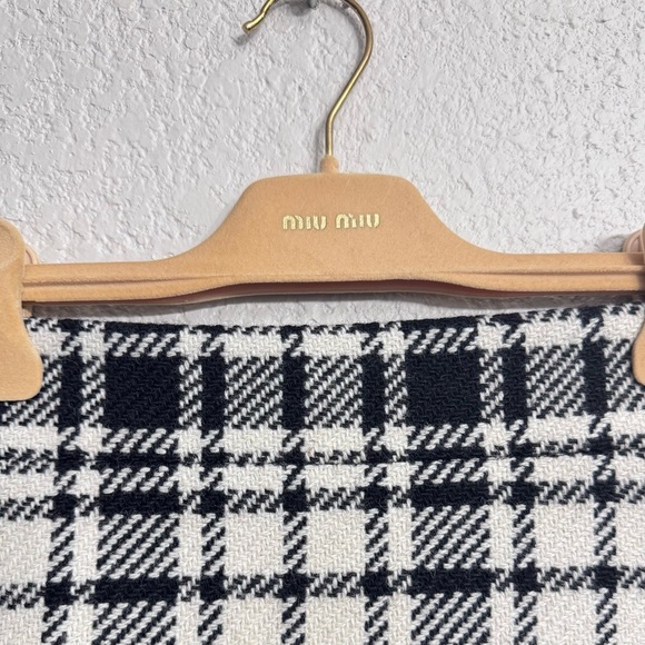Miu Miu NWT Shetland Check Wool Mini Skirt Italy 40 – Retail $2240 - Picture 7 of 11